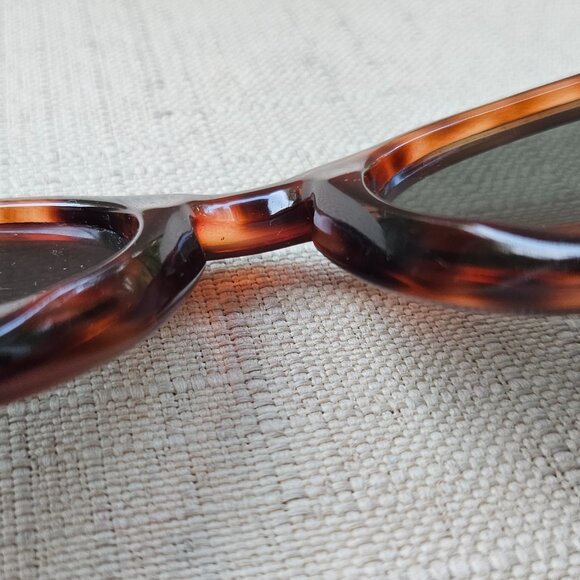 DKNY Women Sunglasses Vintage 90’s Bausch & Lomb Thick Tortoise Cat Eye Glasses - Picture 10 of 15